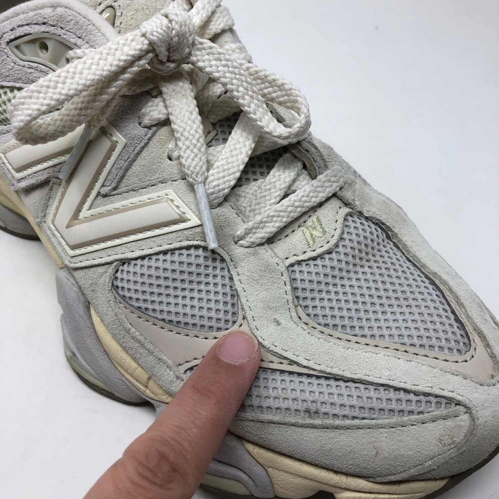 New Balance 9060 Sneakers Men 8 Women 9.5 Unisex Sea Salt Moonbeam Streetwear - Picture 12 of 15